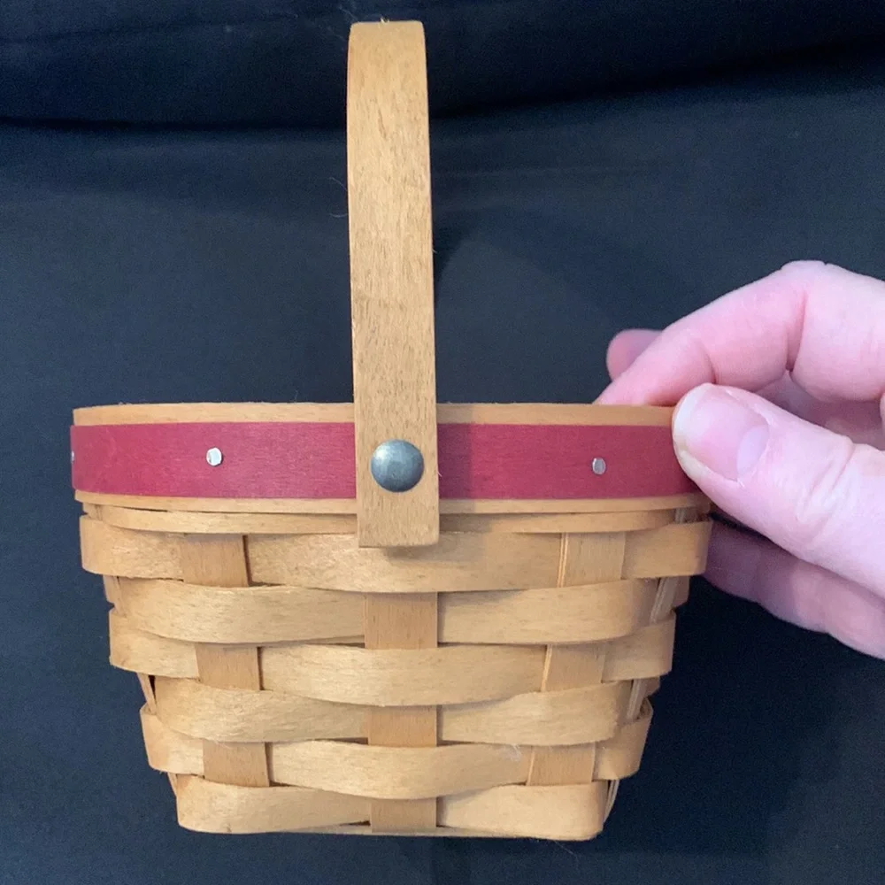 Longaberger 2005 Dresden Basket with Protector